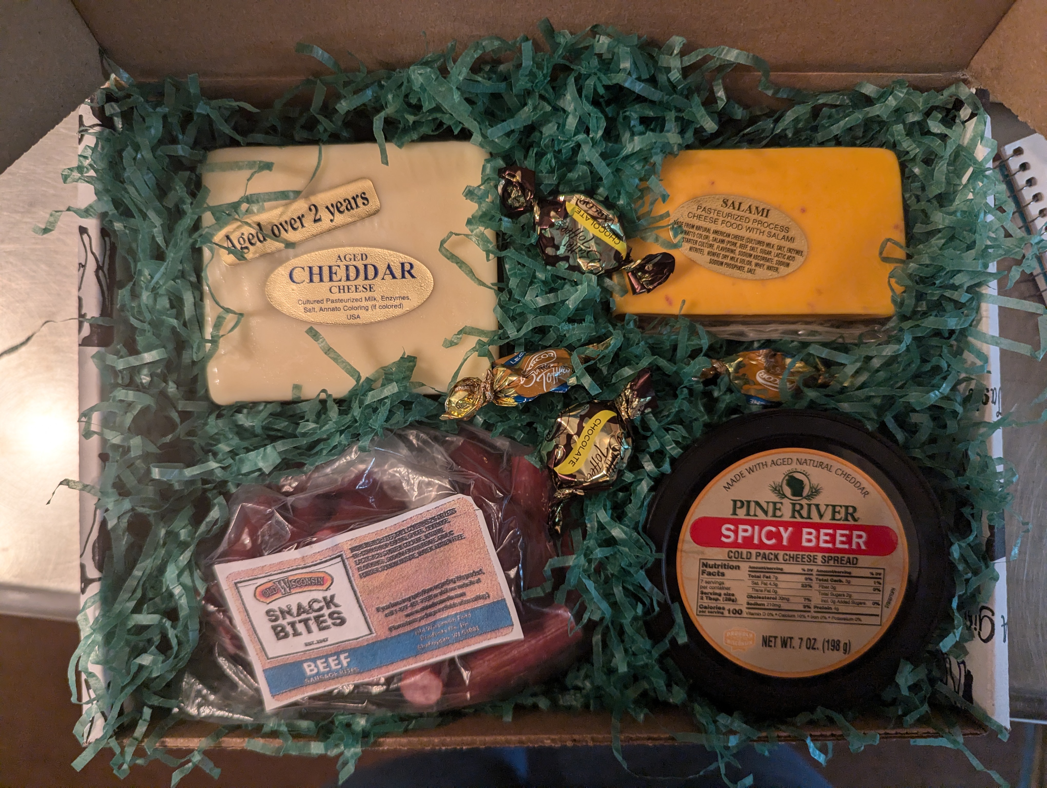 Gift Box B - Gift Boxes